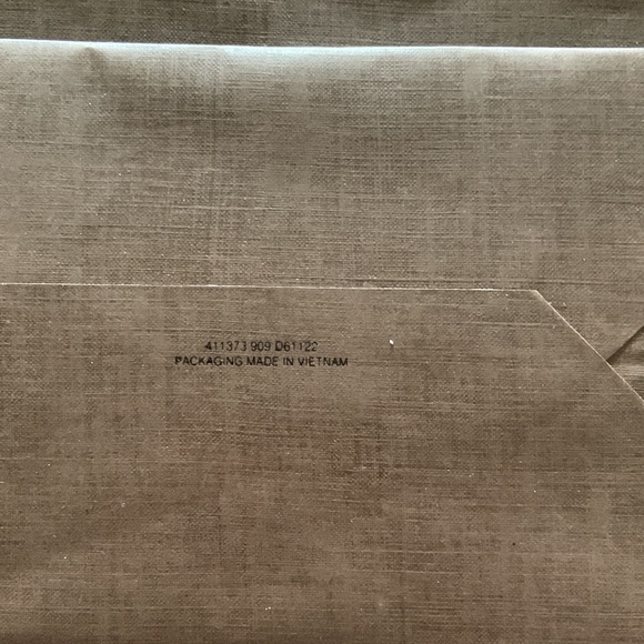 Set of 6 Louis Vuitton shopping bags - Picture 3 of 3